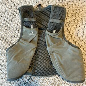 Salomon running vest